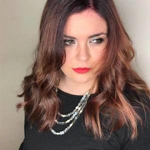 Meet your Posher, Julia